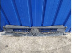 Recambio de rejilla delantera para renault master ii phase 2 caja cerrada 2.5 dci diesel cat referencia OEM IAM 8200426365   2