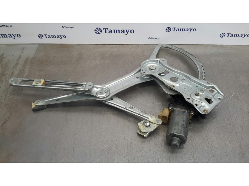 Recambio de elevalunas delantero izquierdo para mercedes-benz clase m (w163) 3.2 v6 18v cat referencia OEM IAM 9137041104  