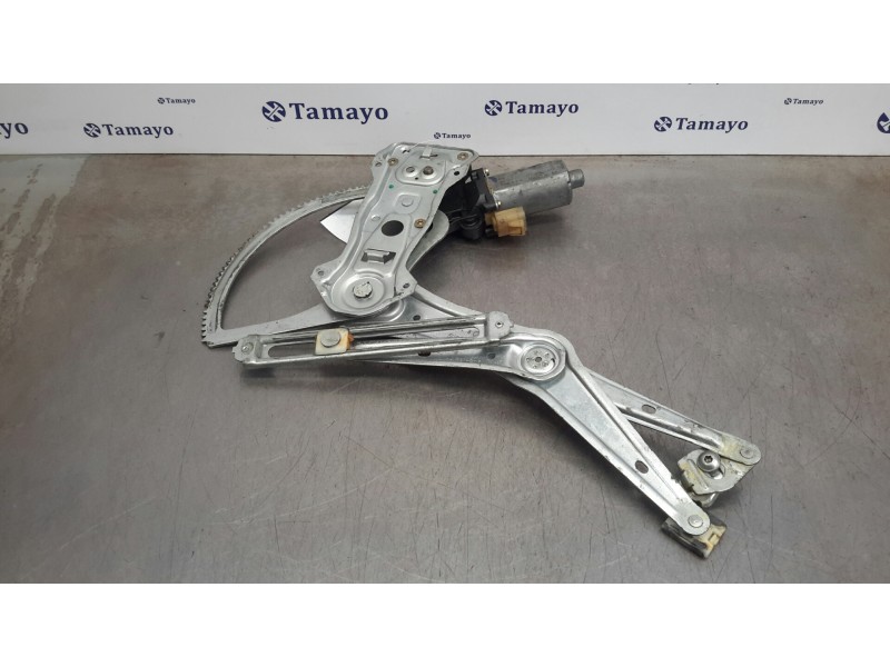 Recambio de elevalunas delantero izquierdo para mercedes-benz clase m (w163) 3.2 v6 18v cat referencia OEM IAM 9137041104  