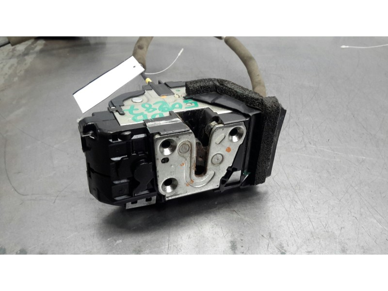 Recambio de cerradura puerta delantera derecha para nissan qashqai (j11) 1.6 dci turbodiesel cat referencia OEM IAM   