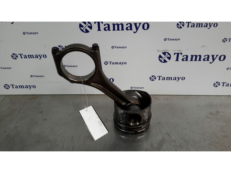 Recambio de piston para jaguar xf 3.0 v6 diesel cat referencia OEM IAM H268X  