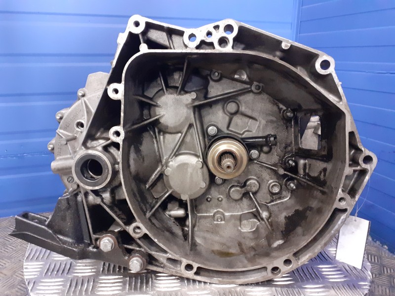 Recambio de caja cambios para peugeot 308 sw referencia OEM IAM 20EA01  9681689210