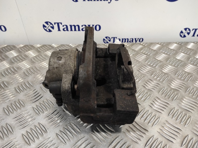 Recambio de pinza freno delantera derecha para bmw serie 5 lim. (f10) referencia OEM IAM 6024330  