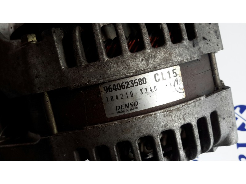 Recambio de alternador para citroën c3 1.4 hdi referencia OEM IAM 9640623580  1042103240