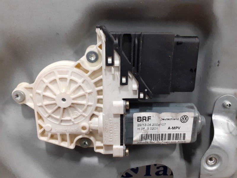 Recambio de elevalunas trasero izquierdo para volkswagen touran (1t1) 2.0 tdi referencia OEM IAM 1K0959703B 1T0839729H 995928105