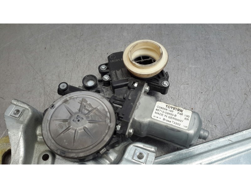 Recambio de elevalunas trasero izquierdo para toyota auris 1.8 16v (híbrido) referencia OEM IAM 8570102010 AV2621004351 96192010