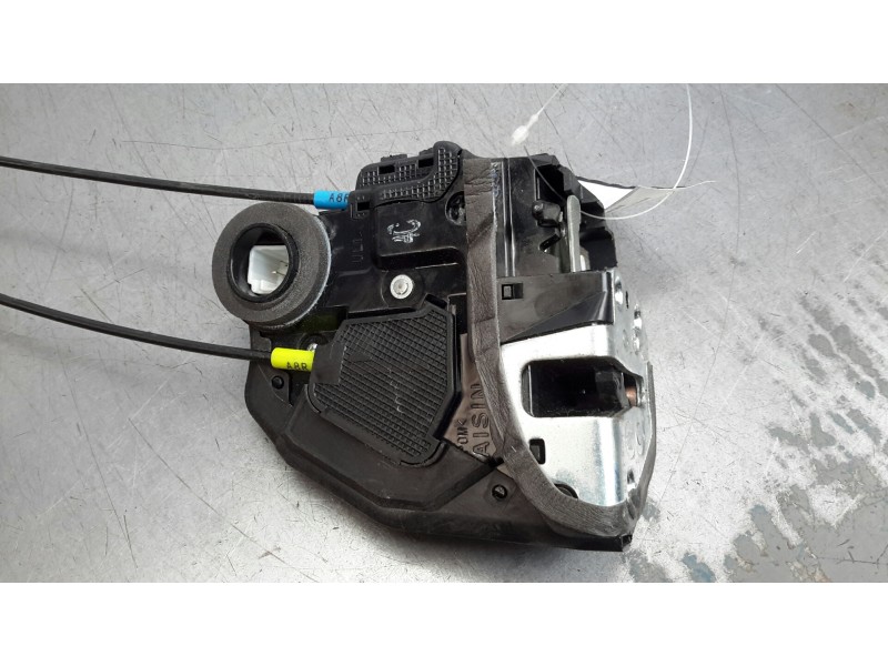 Recambio de cerradura puerta trasera izquierda para toyota auris 1.8 16v (híbrido) referencia OEM IAM   