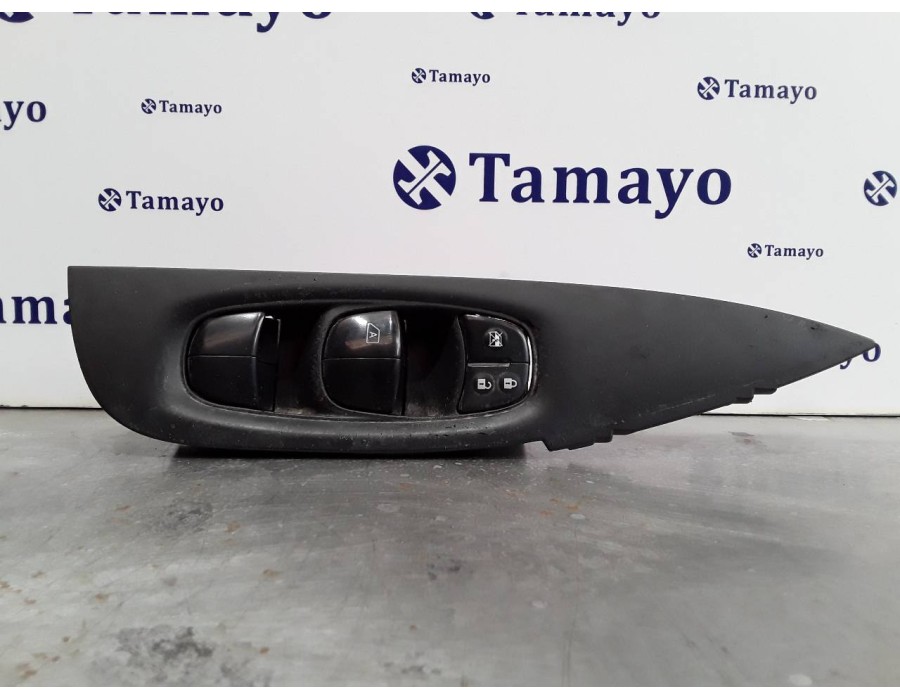 Recambio de mando elevalunas delantero izquierdo para nissan qashqai (j11) 1.6 dci turbodiesel cat referencia OEM IAM 809614EH0A
