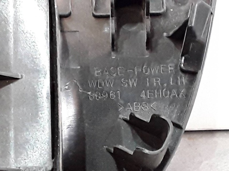 Recambio de mando elevalunas delantero izquierdo para nissan qashqai (j11) 1.6 dci turbodiesel cat referencia OEM IAM 809614EH0A