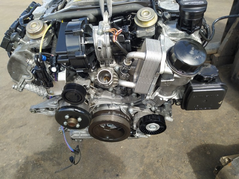 Recambio de motor completo para mercedes-benz clase c (w203) familiar 2.6 cat referencia OEM IAM M112912  