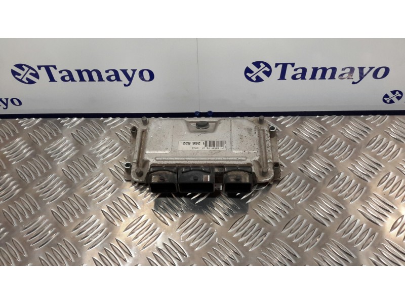 Recambio de centralita motor uce para citroën saxo 1.1 referencia OEM IAM 0261206246 M74415 9637838780