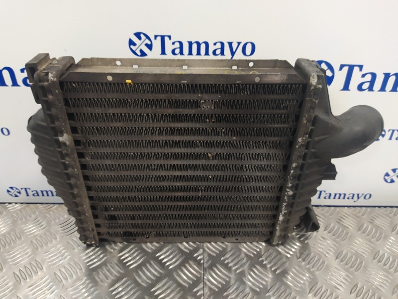 Recambio de intercooler para mercedes-benz vito (w638) combi referencia OEM IAM 160010041F  6385012901