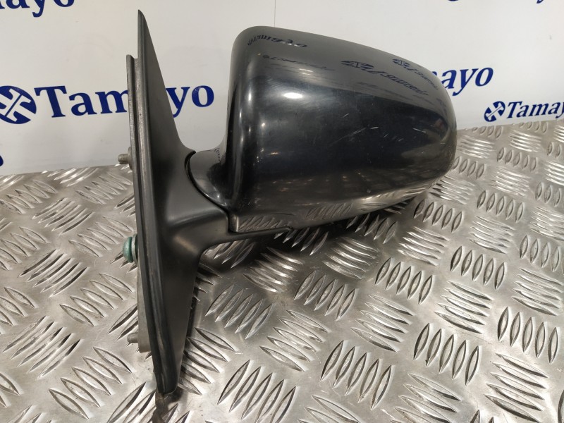 Recambio de retrovisor izquierdo para audi a4 avant (8e) referencia OEM IAM   