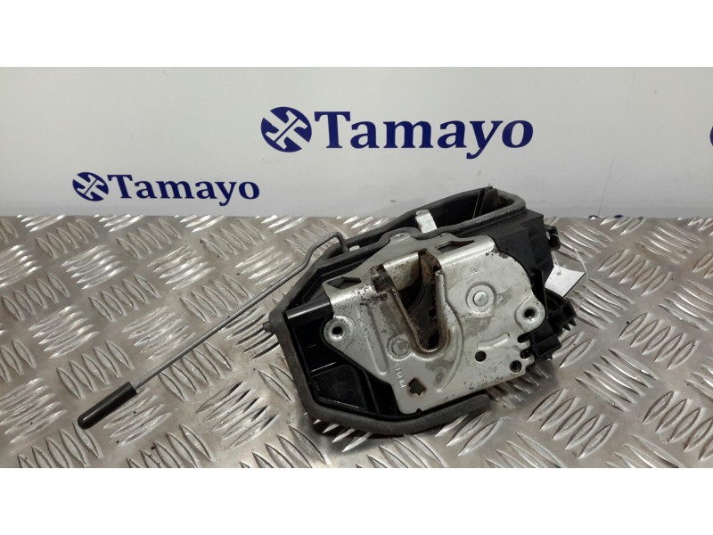 Recambio de cerradura puerta delantera izquierda para bmw serie 3 cabrio (e93) referencia OEM IAM 7202143  