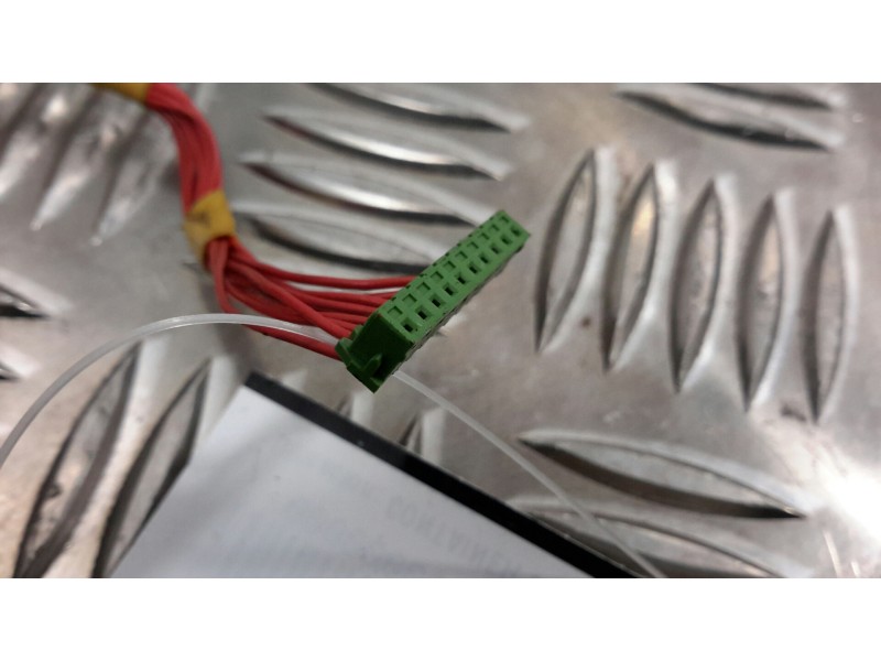 Recambio de mando intermitentes para renault clio iii referencia OEM IAM 88102002126  