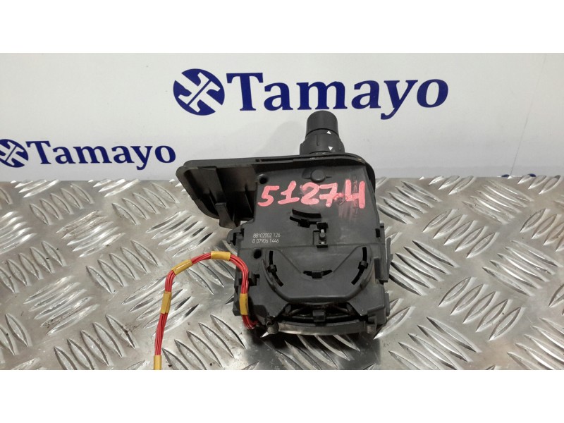 Recambio de mando intermitentes para renault clio iii referencia OEM IAM 88102002126  