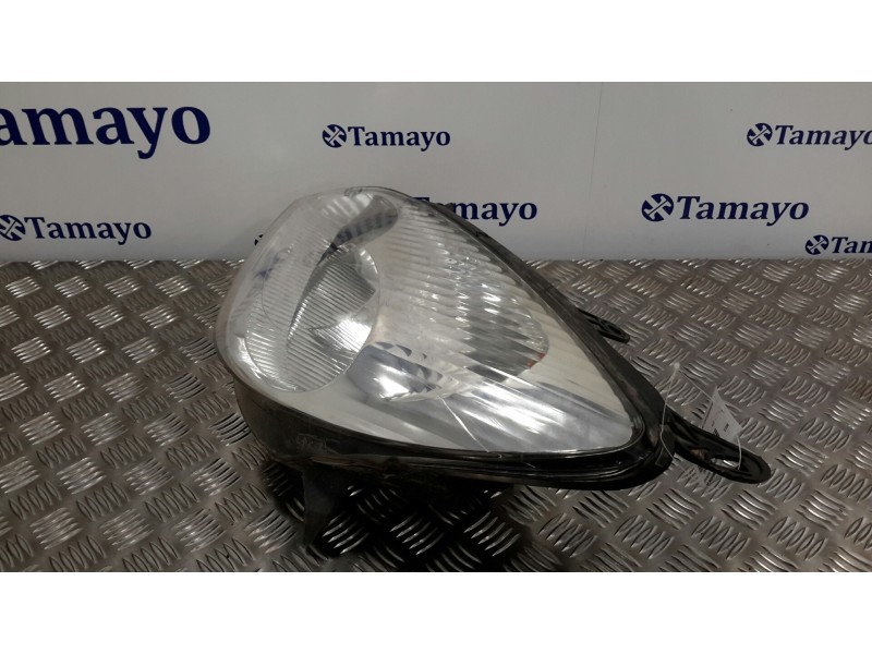 Recambio de faro izquierdo para citroën c5 berlina 2.0 hdi referencia OEM IAM 5521115L  