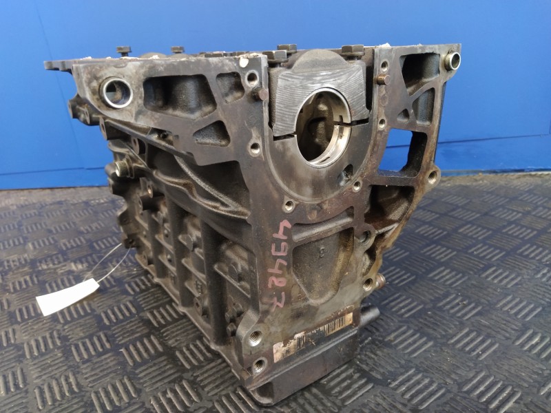 Recambio de bloque para audi a3 (8p) 2.0 tdi referencia OEM IAM 038021BP  038103021BP