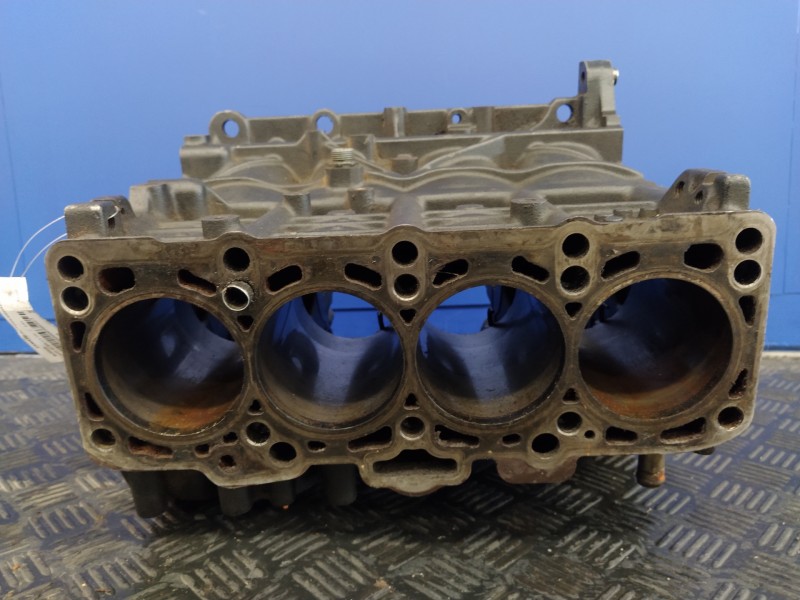 Recambio de bloque para audi a3 (8p) 2.0 tdi referencia OEM IAM 038021BP  038103021BP