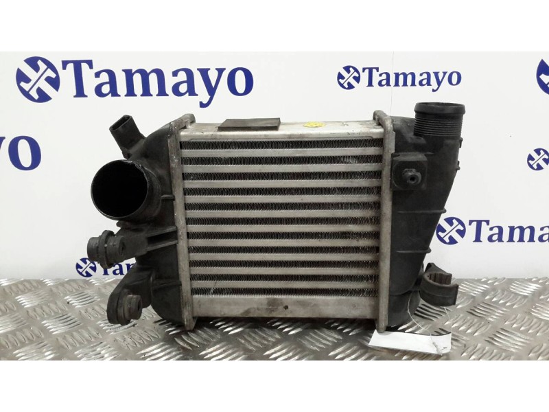 Recambio de intercooler para audi a4 avant (8e) referencia OEM IAM 8E0145805R  