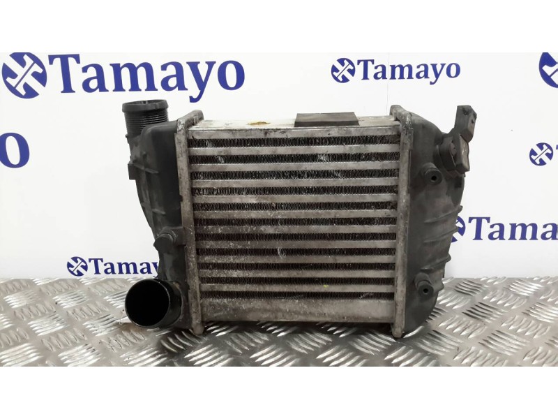 Recambio de intercooler para audi a4 avant (8e) referencia OEM IAM 8E0145805R  