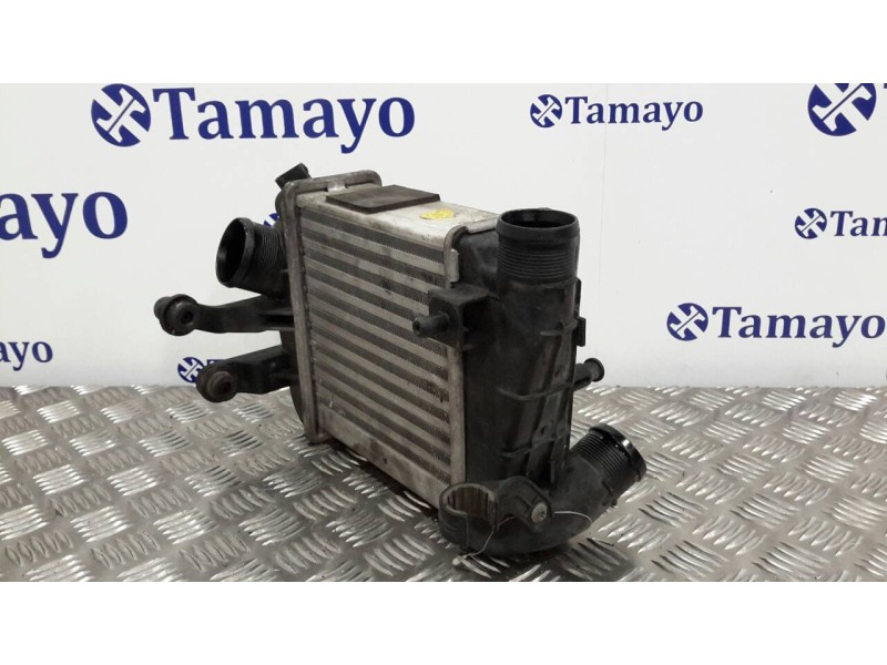 Recambio de intercooler para audi a4 avant (8e) referencia OEM IAM 8E0145805R  
