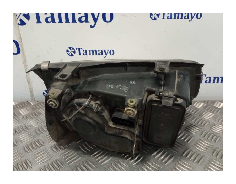 Recambio de faro izquierdo para volkswagen bora berlina (1j2) 1.9 sdi referencia OEM IAM 96359700 96364500 96359600