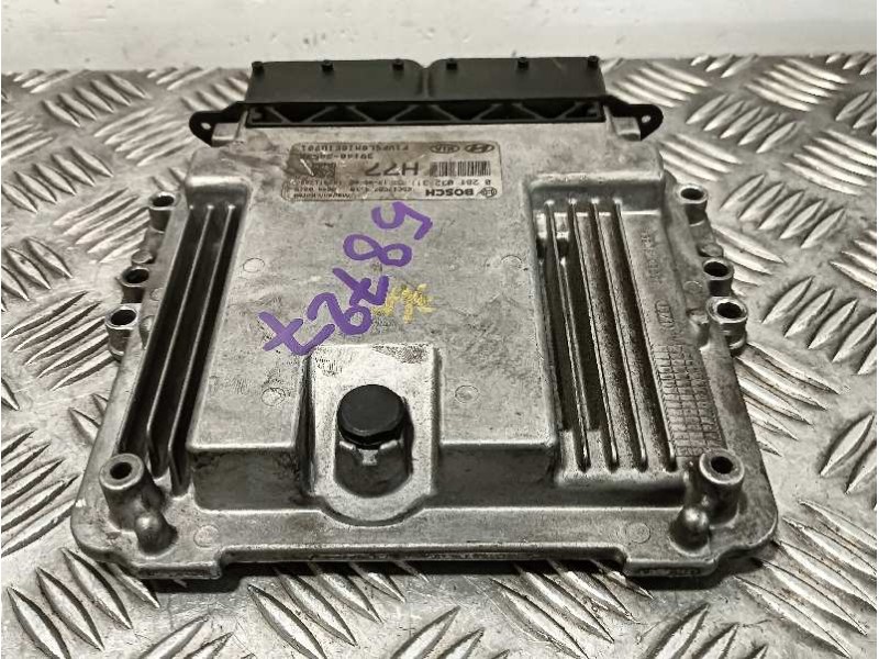 Recambio de centralita motor uce para hyundai i40 referencia OEM IAM 0281032311 EDC17C57 391402A545