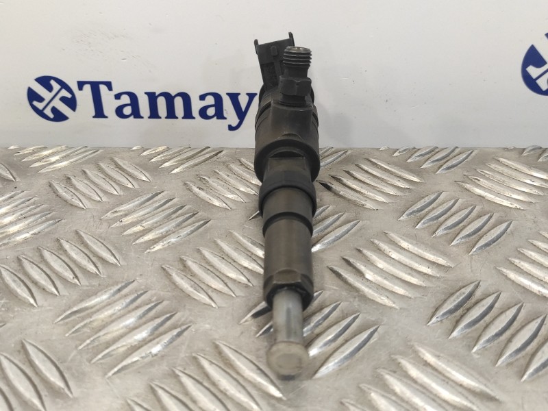 Recambio de inyector para peugeot 206 berlina 1.4 hdi referencia OEM IAM 0445110135  786280
