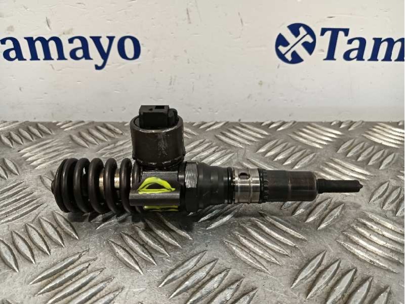 Recambio de inyector para volkswagen golf v berlina (1k1) referencia OEM IAM 0414720404  03G130073G
