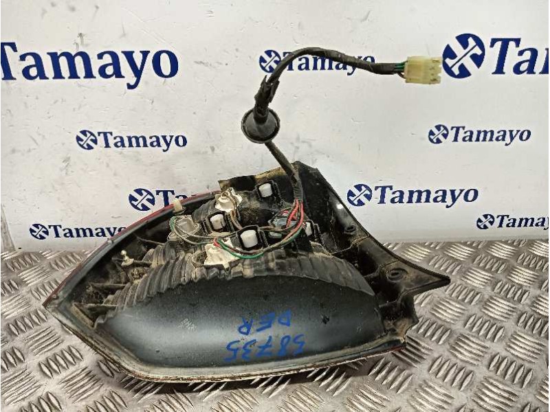 Recambio de piloto trasero derecho para kia shuma referencia OEM IAM OK2B151140  