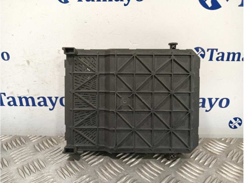 Recambio de caja reles / fusibles para citroën xsara picasso referencia OEM IAM 9657999780  S118085220F