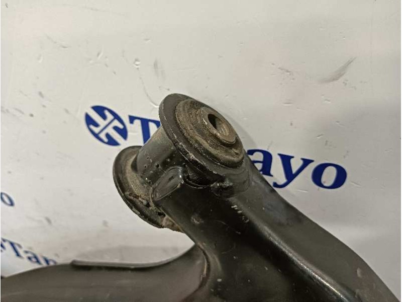 Recambio de brazo suspension inferior delantero derecho para volkswagen polo (6c1) highline bluemotion referencia OEM IAM 6R0407