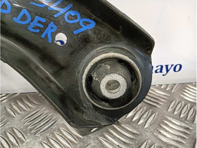 Recambio de brazo suspension inferior delantero derecho para volkswagen polo (6c1) highline bluemotion referencia OEM IAM 6R0407
