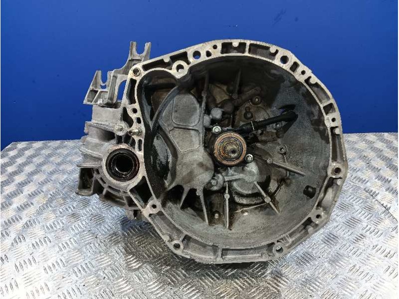 Recambio de caja cambios para renault scenic ii 1.9 dci referencia OEM IAM ND0002  