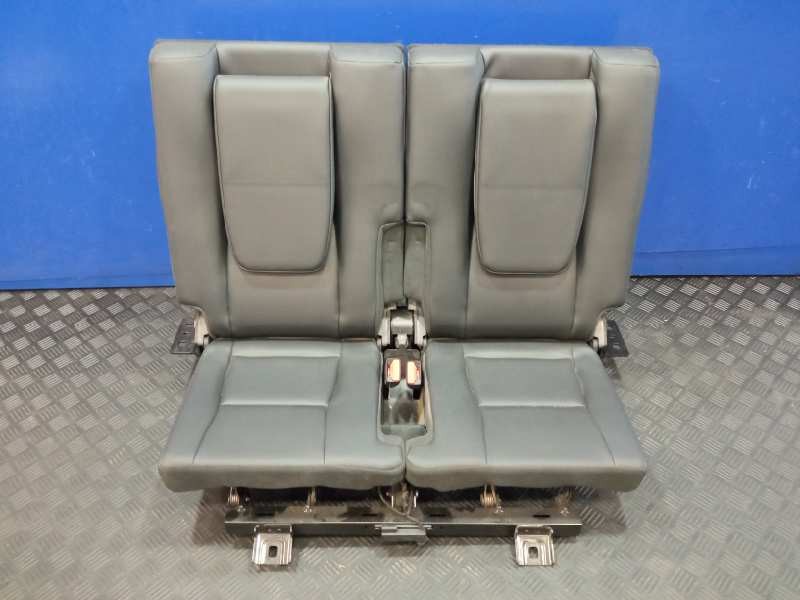 Recambio de asientos tercera fila para land rover discovery sport referencia OEM IAM   
