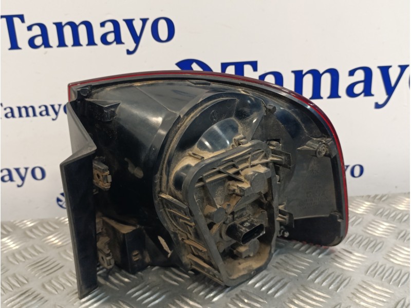 Recambio de piloto trasero izquierdo para volkswagen touareg (7l6) 2.5 tdi dpf referencia OEM IAM 7L6945257  28259002