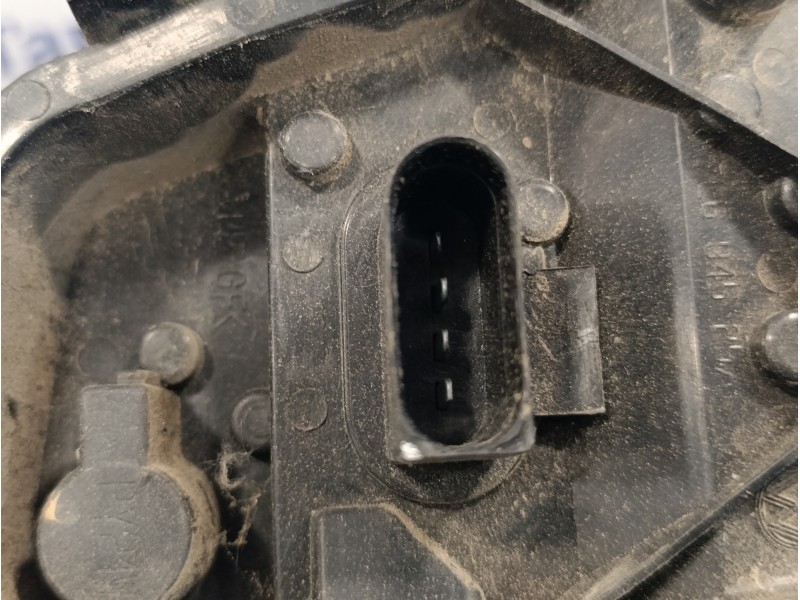 Recambio de piloto trasero izquierdo para volkswagen touareg (7l6) 2.5 tdi dpf referencia OEM IAM 7L6945257  28259002