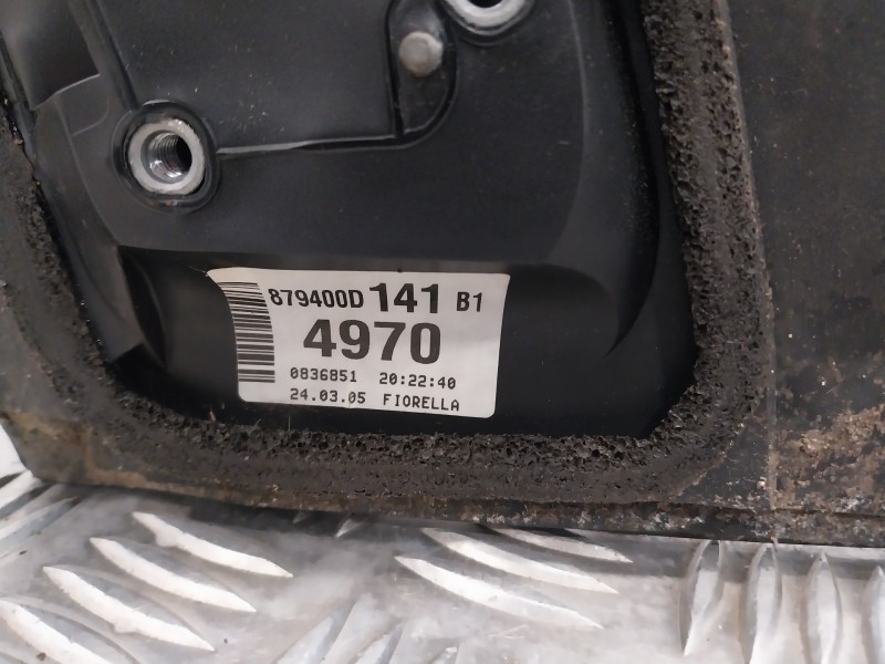 Recambio de retrovisor izquierdo para toyota yaris (ncp1/nlp1/scp1) referencia OEM IAM 879400D1  