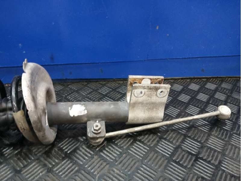 Recambio de amortiguador delantero derecho para peugeot 5008 sport pack referencia OEM IAM   