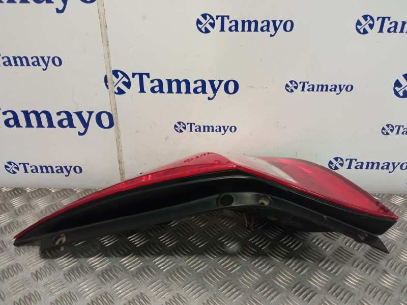 Recambio de piloto trasero derecho para hyundai i30 referencia OEM IAM 924022R0  
