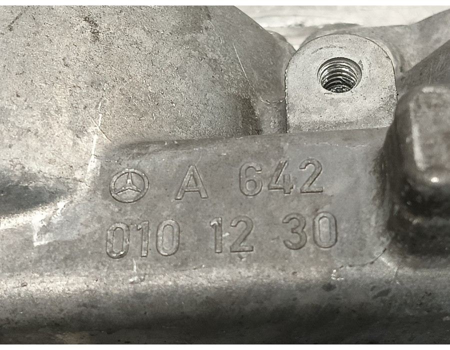 Recambio de tapa balancines para mercedes-benz clase e (w212) lim. 3.0 cdi cat referencia OEM IAM A6420101230  