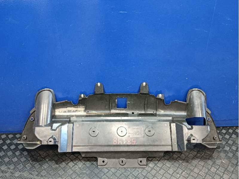 Recambio de faldon trasero para land rover discovery sport referencia OEM IAM FK72589N836AF  