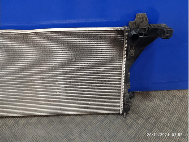 Recambio de radiador agua para opel movano b kasten/combi referencia OEM IAM 214005447RA  