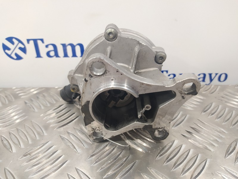 Recambio de depresor freno / bomba vacio para renault megane i scenic (ja0) 1.9 dti diesel cat referencia OEM IAM 72117222C  