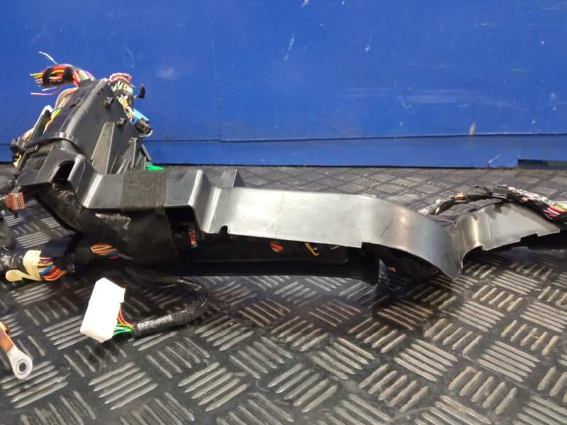 Recambio de instalacion electrica salpicadero para nissan interstar m1 fm referencia OEM IAM 240142577S 242969895R 240368502R