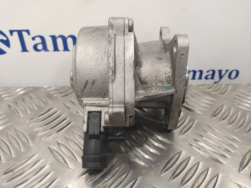 Recambio de depresor freno / bomba vacio para renault megane i scenic (ja0) 1.9 dti diesel cat referencia OEM IAM 72117222C  