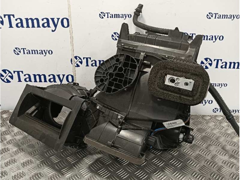 Recambio de calefaccion entera normal para nissan interstar m1 fm referencia OEM IAM 272105210R 5L6020500 5L6021400