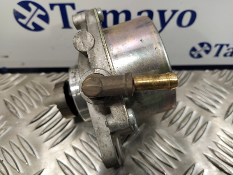 Recambio de depresor freno / bomba vacio para fiat panda (169) 1.3 jtd cat referencia OEM IAM 73501358  72901400P