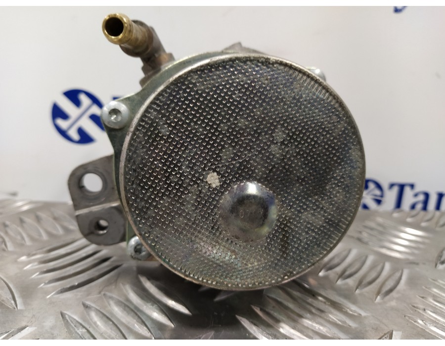Recambio de depresor freno / bomba vacio para fiat panda (169) 1.3 jtd cat referencia OEM IAM 73501358  72901400P